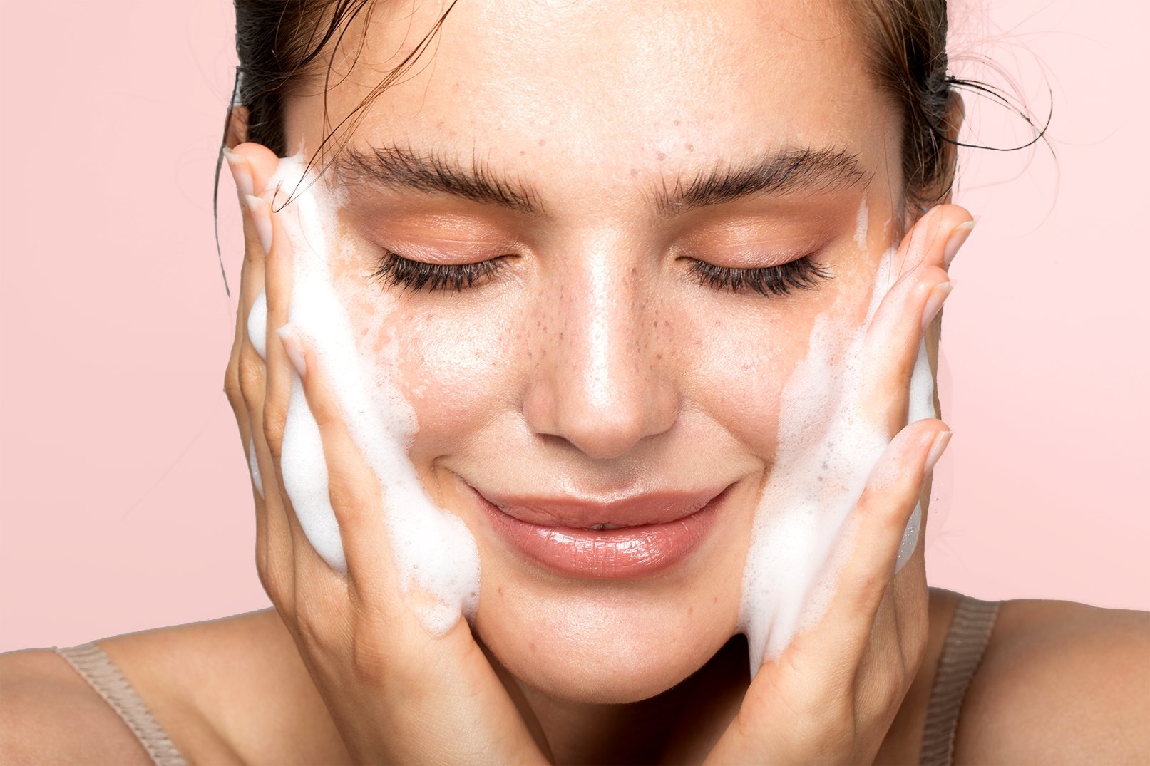 Toxins Commonly Found in Skincare Products - Zafra